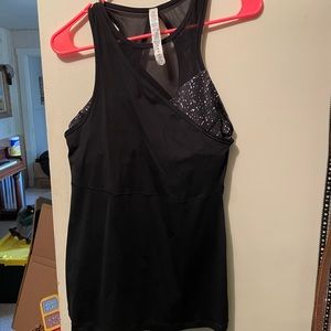 Lululemon tank top